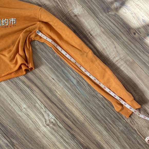 Cropped sweatshirt - Picture 5 of 6